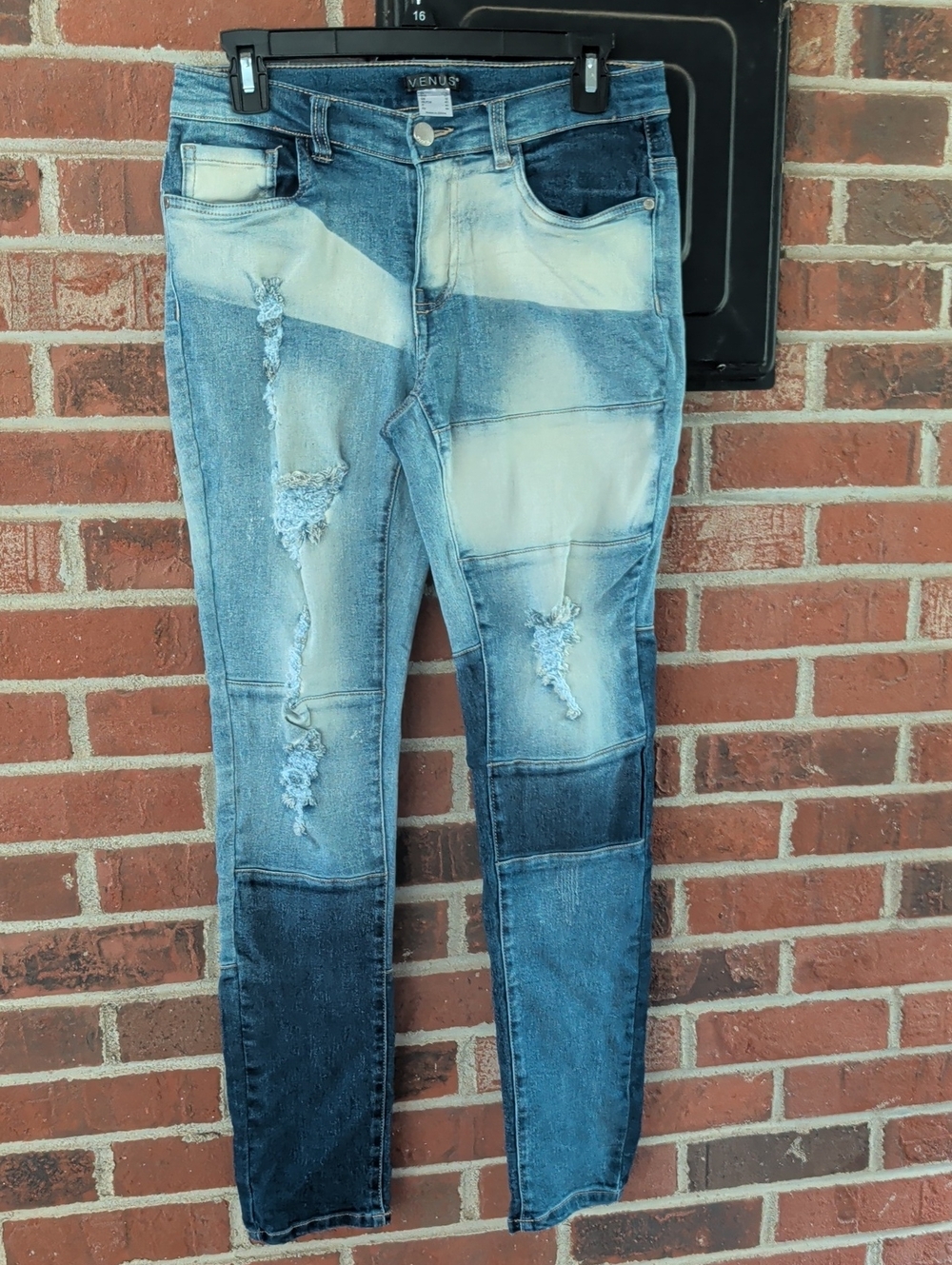 VENUS Patchwork Skinny Stretch Jeans in Light and Dark Blue Size 6